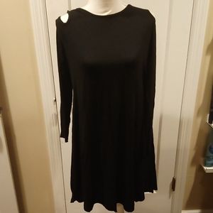 Black dress 👗 🖤